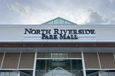 North Riverside Park Mall